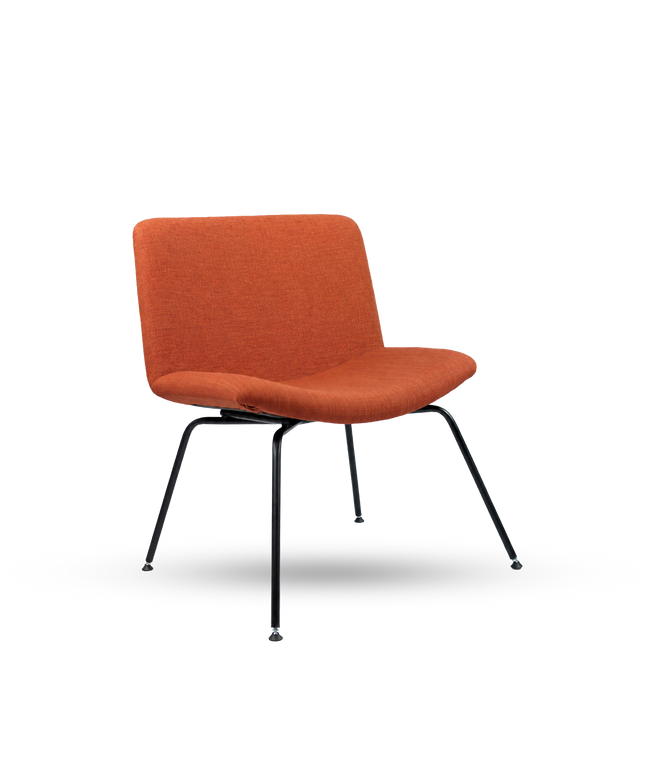 BLANCO 4-Legged Lounge Chair
