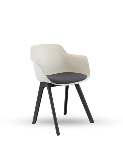 LORIA Shell Armchair Chalk
